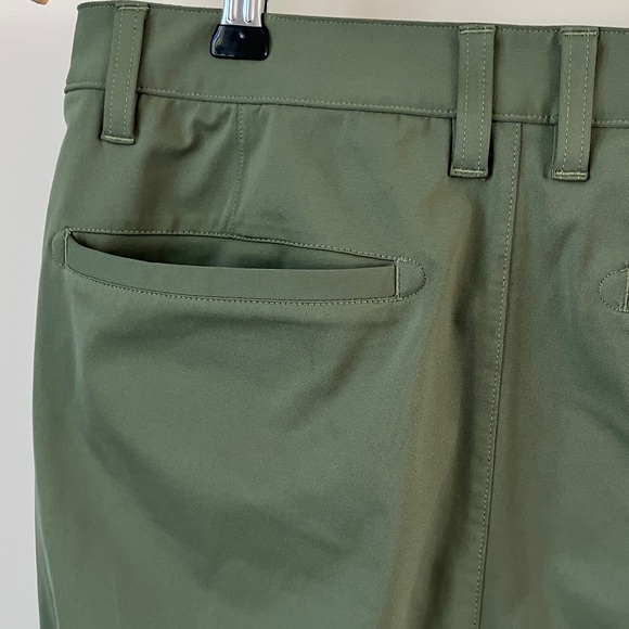 RHONE Commuter® Pant - Slim Sage Green Zipper at Hem Men’s Size 32 - Picture 7 of 11